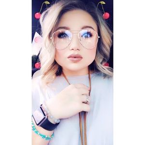 Meet your Posher, Jenna